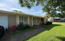 616 Stonewall Drive, Euless, TX 76039
