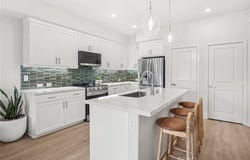 725 E. Route 66, Glendora, CA 91740