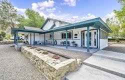 193 Mule Deer Road, Coleville, CA 96107