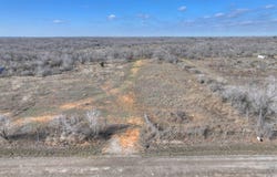 6093 Leal, Pleasanton, TX 78064
