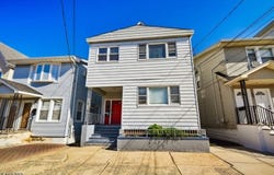 288 Devon St, Kearny Town, NJ 07032-2504