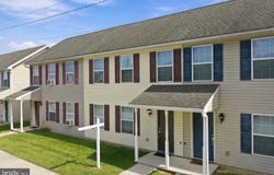 143 S SENECA Street, SHIPPENSBURG, PA 17257