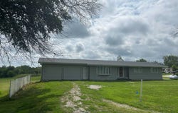 203 N 18th, Downing, MO 63536