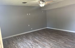 2106 Indian Drive, Enid, OK 73703