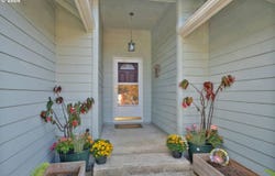 2288 11TH St, Florence, OR 97439