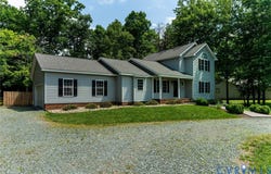 7 Loving Terrace, Palmyra, VA 22963