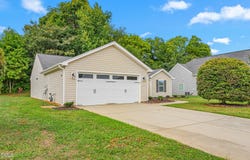 2848 Barksdale Drive, Haw River, NC 27258