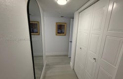 331 Lakeview Dr, Weston, FL 33326