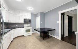 625 West Ringold Street, Freeport, IL 61032