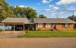 400 W Oak Avenue, Eunice, LA 70535
