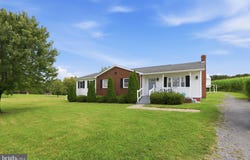 204 HILLIARDS Drive, LURAY, VA 22835