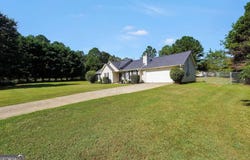 41 Giles Drive, Mcdonough, GA 30252