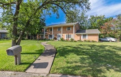 2810 Tanglewood Drive, Commerce, TX 75428
