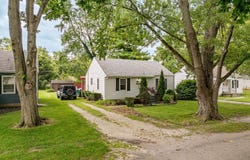 2003 E 22nd Street, Muncie, IN 47302