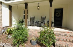 324 Pine Ln, Hattiesburg, MS 39402