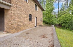 2247 KY-2393, Monticello, KY 42633