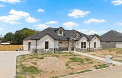 2705 Stone Briar, Mt Pleasant, TX 75455