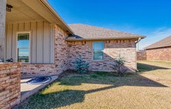 1409 N Oak, Seiling, OK 73663