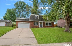 64 Marchelle Avenue, Springfield, IL 62702