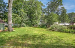 271 Hellers Lane, Long Pond, PA 18334