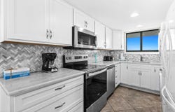 1040 Hwy 98 E, Destin, FL 32541