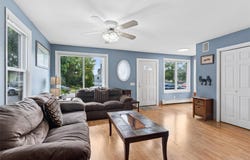 122 Commonwealth Avenue, Merrick, NY 11566
