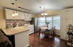 747 Lewelling Blvd, San Leandro, CA 94579