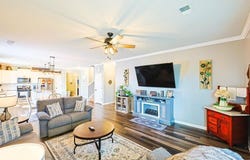 207 Long Leaf Pine Dr., Conway, SC 29526