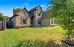 9082 OAKVALE Dr, Cordova, TN 38016