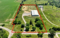 8975 Page Avenue, Jackson, MI 49201