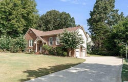 140 SUNDANCE, ALABASTER, AL 35007