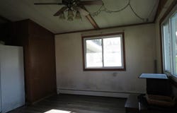 719 3rd St NE, Clarion, IA 50525