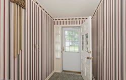 1987 Burlington Road, Akron, OH 44313