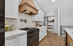 5504 E Morningside Cir, Sioux Falls, SD 57110