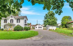 131 Ole Mill Dr, South Bend Twp, PA 15774