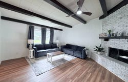 404 Park Forest Dr, Robinson, IL 62454