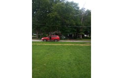 812 S Emma St, Christopher, IL 62822