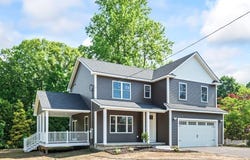 132 Barrington Road, Longmeadow, MA 01106