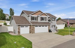 1027 S Virgil Ct, Greenacres, WA 99016