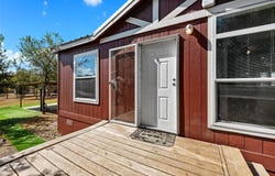 113 Sunflower Rd, Dale, TX 78616