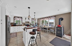 112 Spruce St, Middleboro, MA 02346