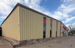 413 E 3rd Ave, Hutchinson, KS 67501