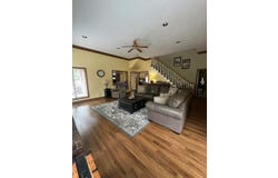 907 Westview Dr, Central City, KY 42330