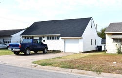 906 N 19th st, Enid, OK 73701