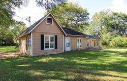 407 Pace St, Naples, TX 75568