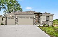 696 Salem Road, Lawson, MO 64062