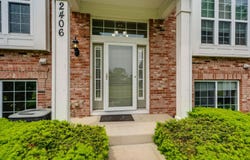 2406 NEUBAUER Circle, Lindenhurst, IL 60046