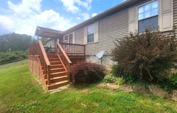 745 St. Rt. 3&12, Hinton, WV 25951