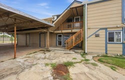 6743 Rainbow Ln, Port Arthur, TX 77642