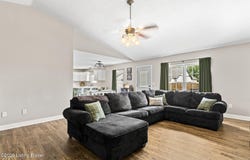 121 Mourning Dove Dr, Warsaw, KY 41095